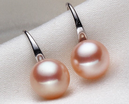 Elegant Freshwater Pearl Earrings